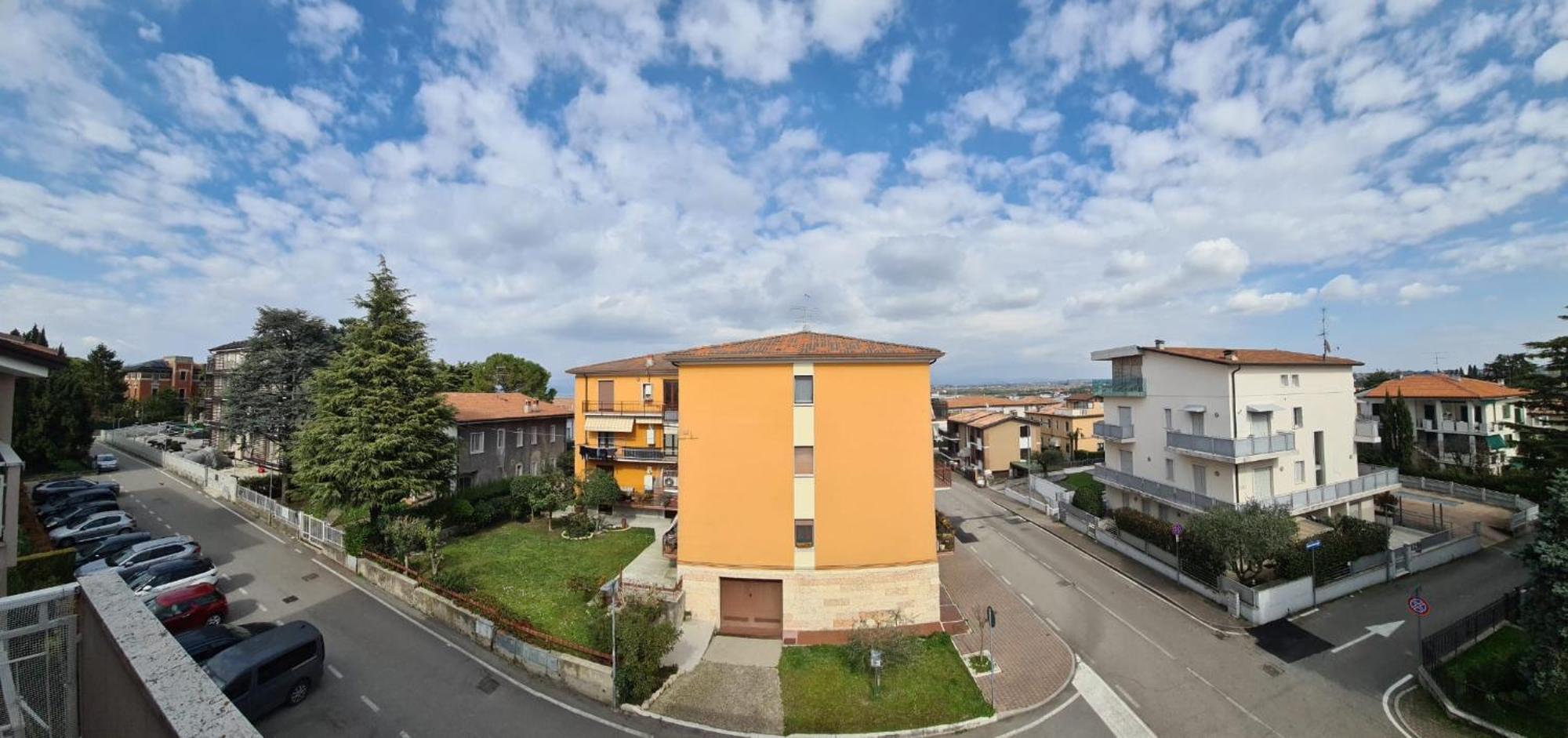 Appartamento Casa Adry Песк'єра-дель-Гарда Екстер'єр фото